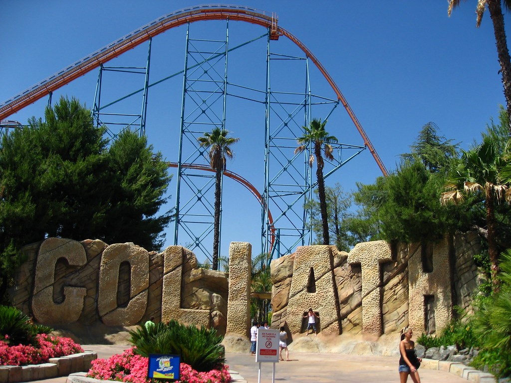 Goliath – Six Flags Magic Mountain